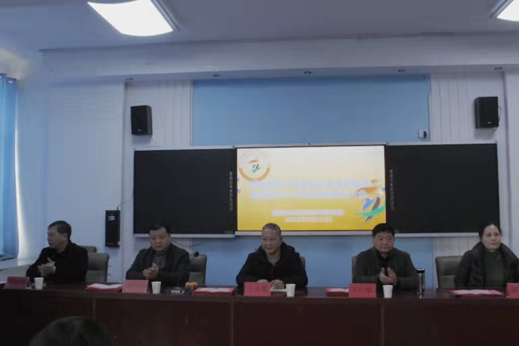 市体校摔跤队开展河南省第十四届运动会动员会暨2021年度比赛表彰大会(图1)